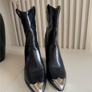 Elegant Black Ankle Boots with Silver Tips
